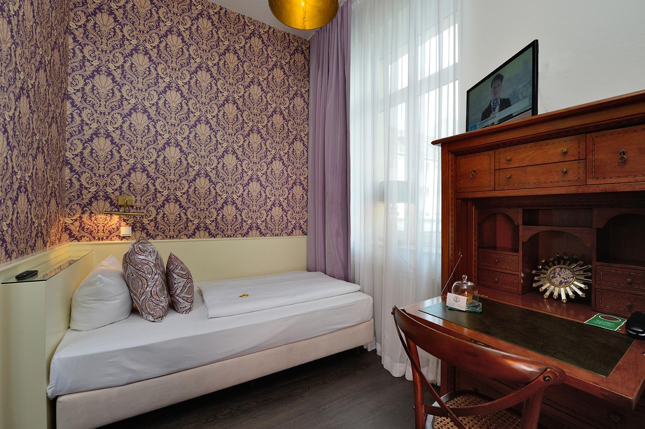 Hotel Domstern Кьолн Екстериор снимка
