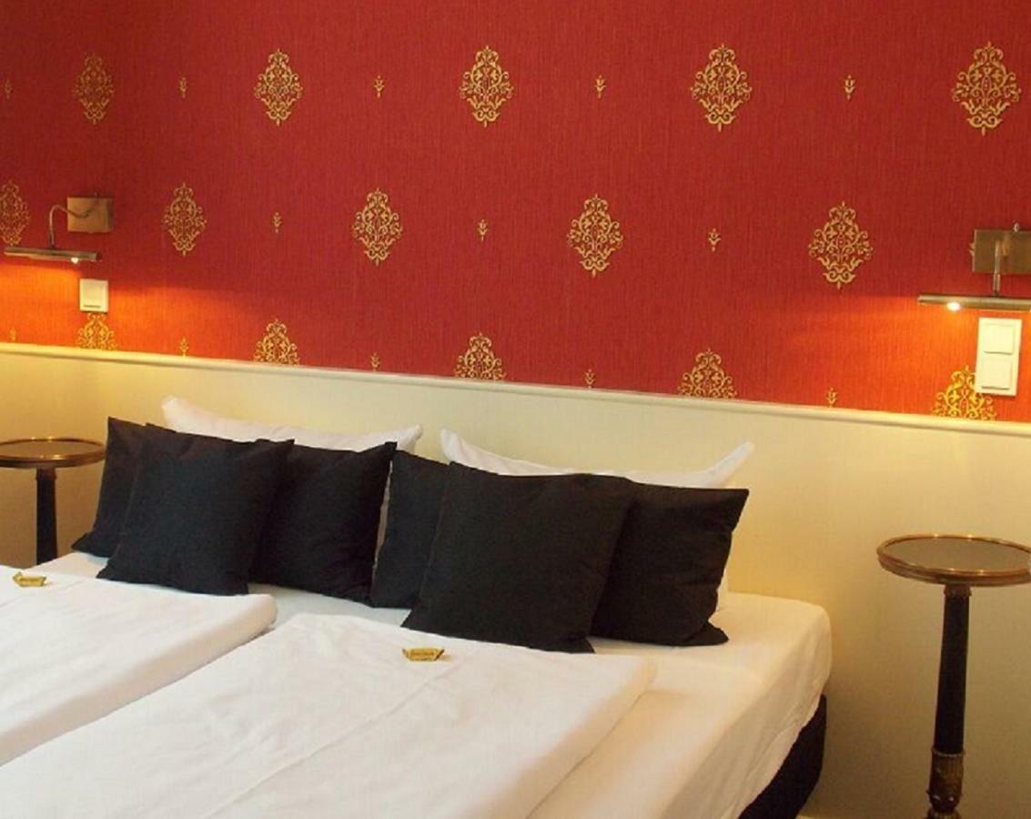 Hotel Domstern Кьолн Екстериор снимка